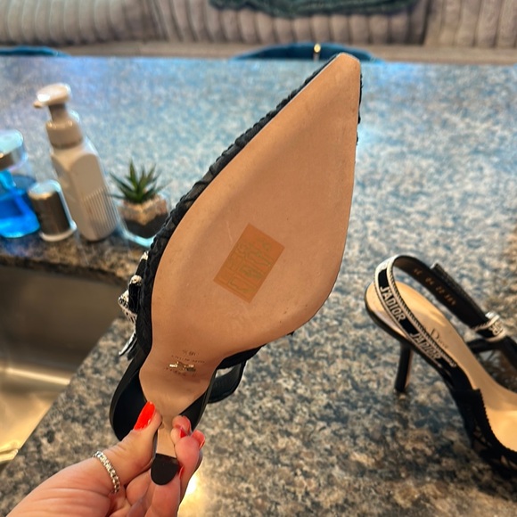 Dior Black Lace Slingback Heels - Picture 3 of 6